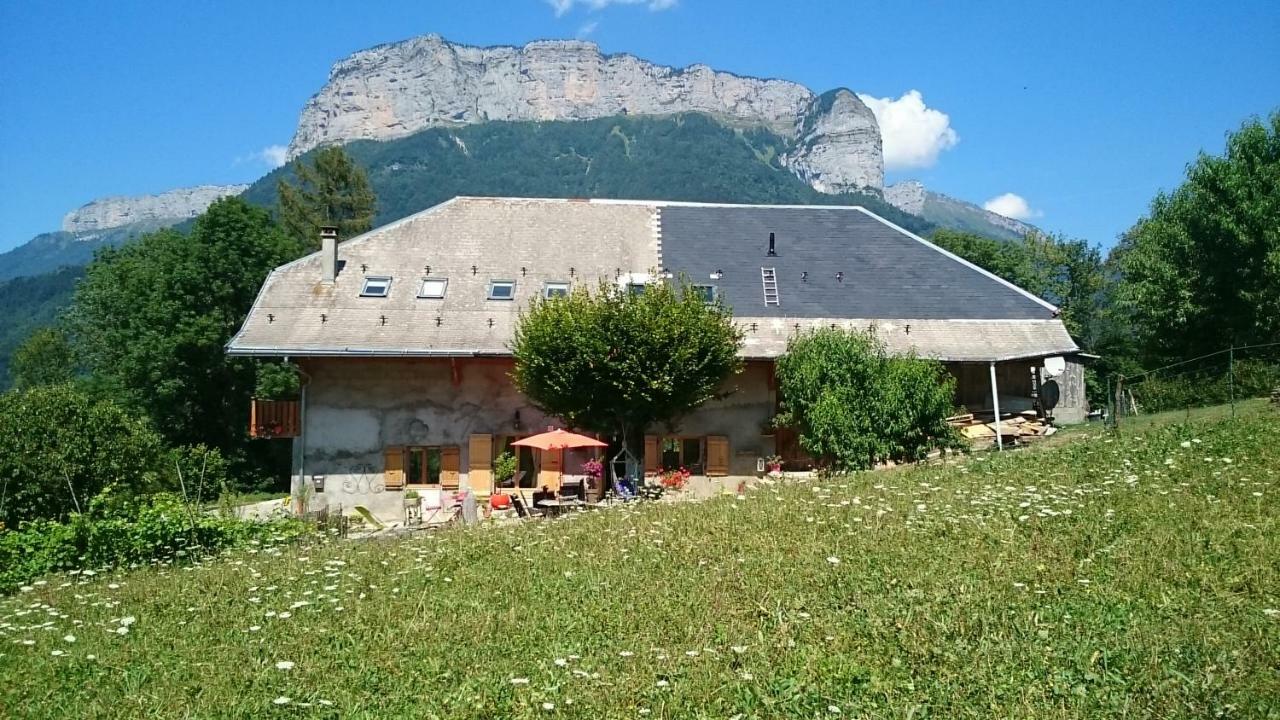 Villa Ferme familiale chez Lili Alex Exterior foto